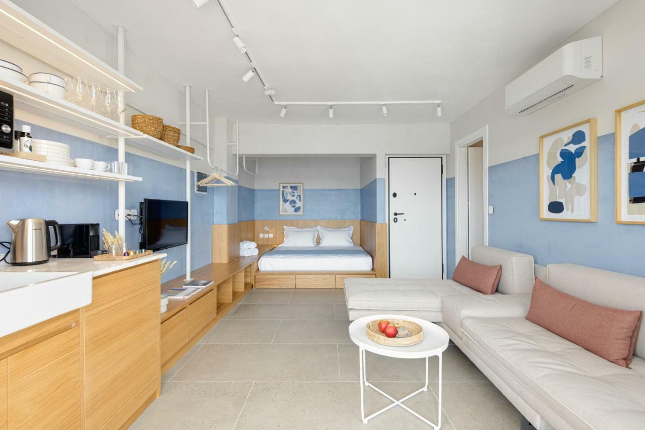 Eladia Suites Neos Marmaras Exteriör bild