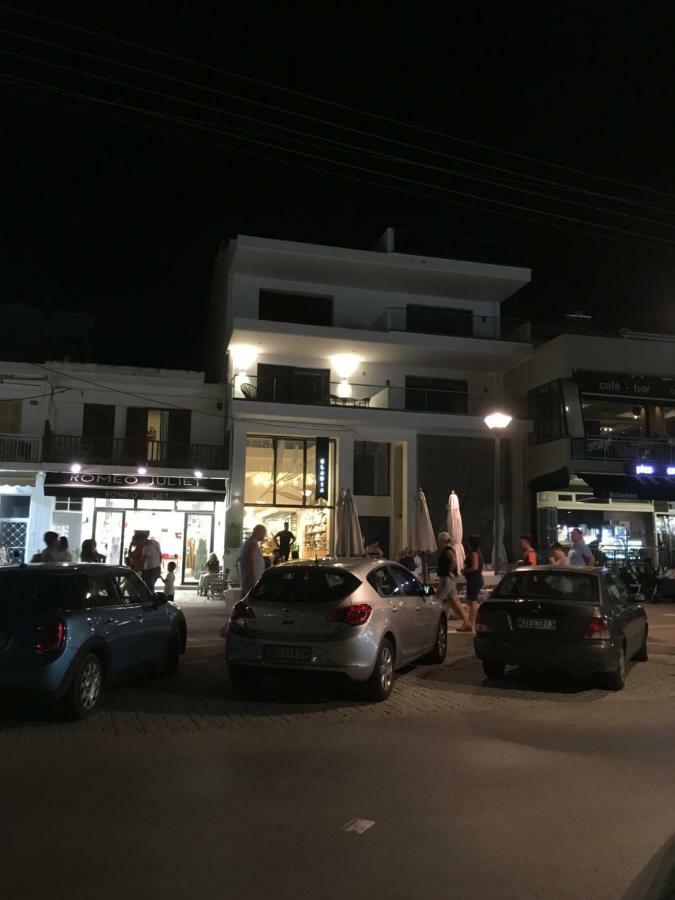 Eladia Suites Neos Marmaras Exteriör bild