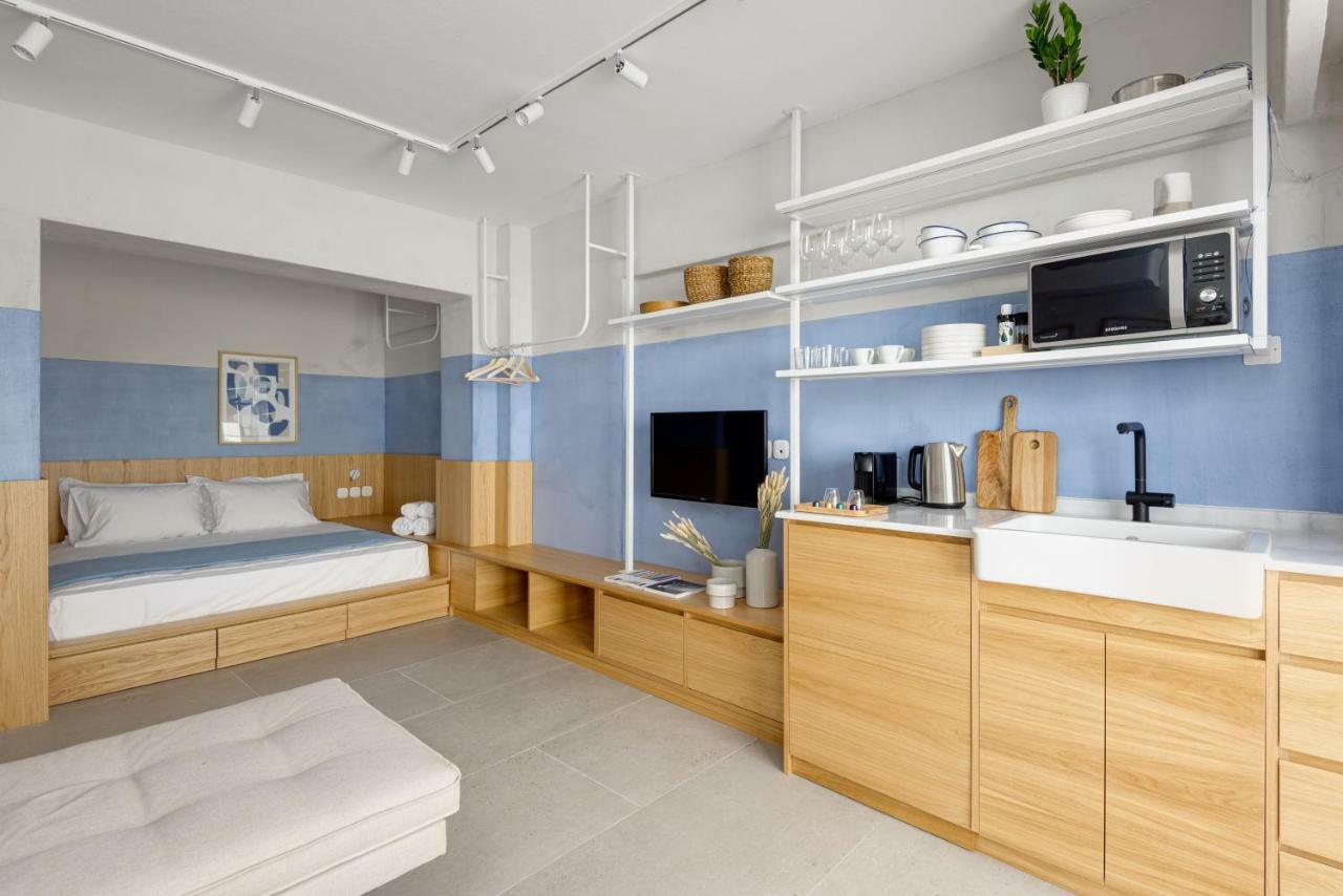 Eladia Suites Neos Marmaras Exteriör bild