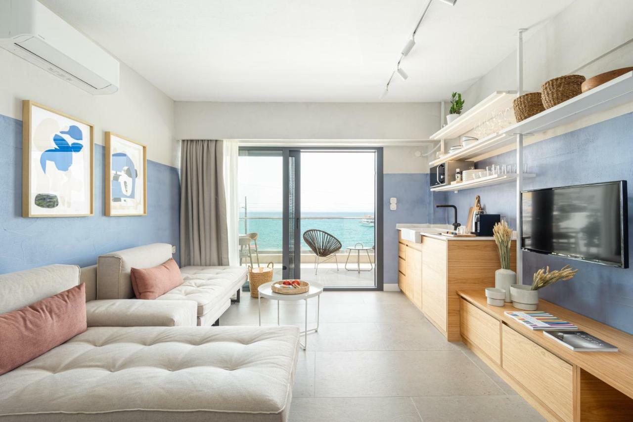 Eladia Suites Neos Marmaras Exteriör bild