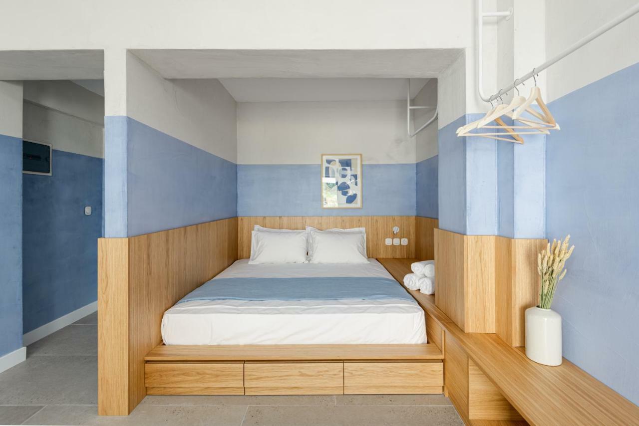 Eladia Suites Neos Marmaras Exteriör bild